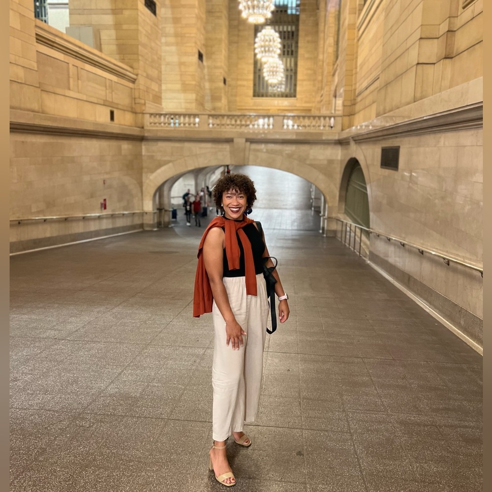 Meet your Posher, Parris